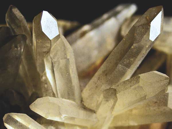 Master Materials Chemistry and Mineralogy: Natürliche & synthetische Materialien. Atomare Struktur, Analytik & Anwendung. 2 Jahre, mit Forschungsprojekten.